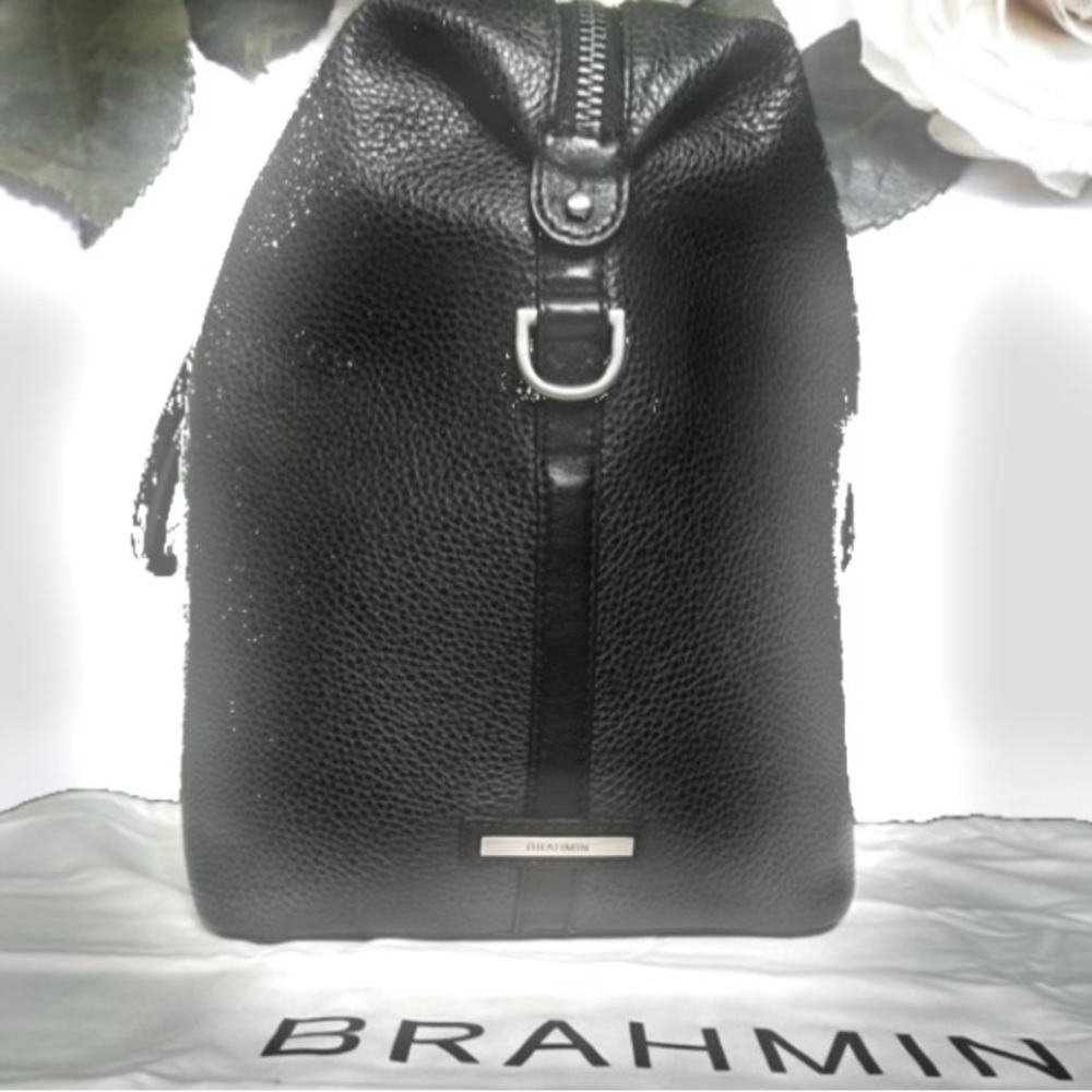 NWT Brahmin Duxbury Duffel Black Avalon